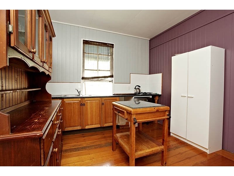 8 Flaxman Street, Banyo QLD 4014