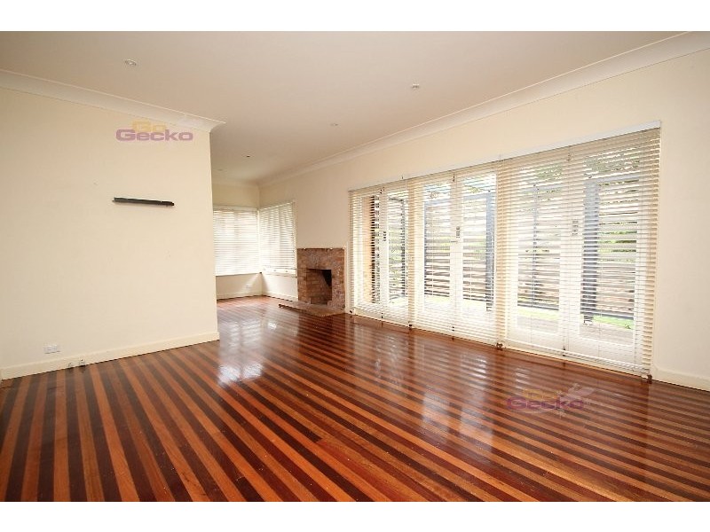 164 Hamilton Rd, Wavell Heights QLD 4012