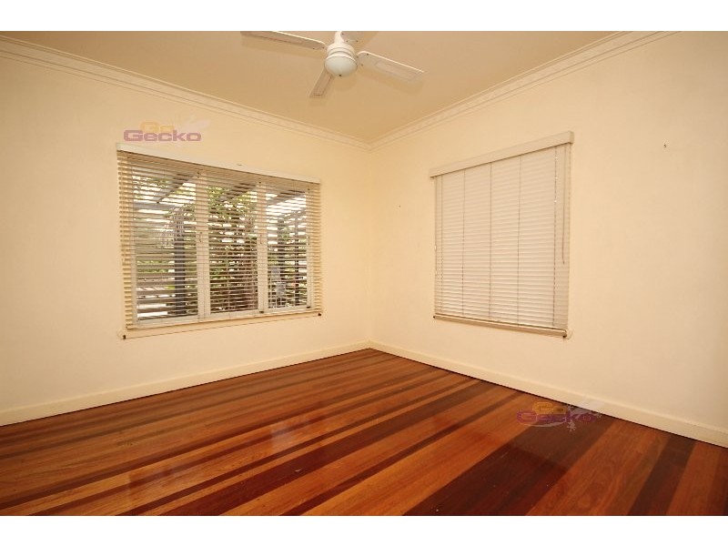 164 Hamilton Rd, Wavell Heights QLD 4012