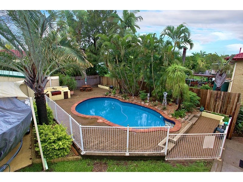 61 Rinnicrew St, Bracken Ridge QLD 4017