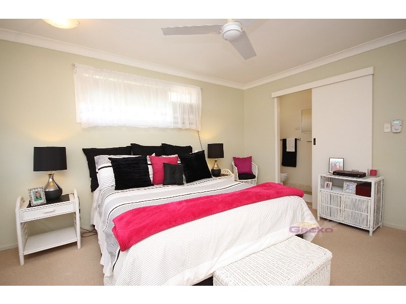 17 Lindeman St, Boondall QLD 4034