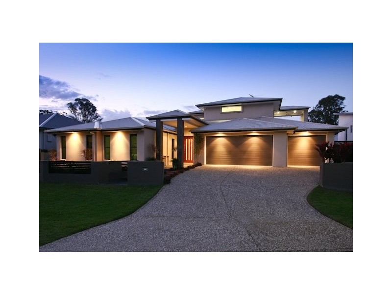 12 Silverbirch Pl, Bridgeman Downs QLD 4035