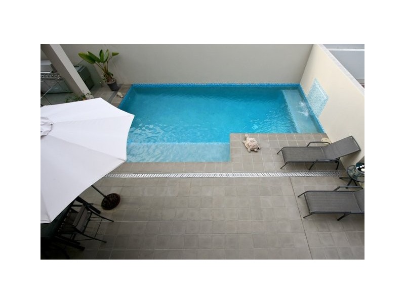 12 Silverbirch Pl, Bridgeman Downs QLD 4035