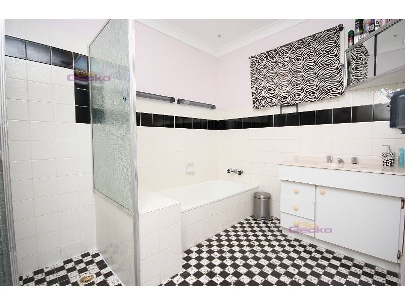 24 Lexham St, Bald Hills QLD 4036