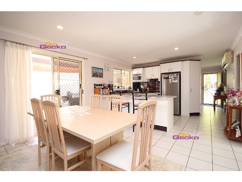 9 Sika Ct, Chermside West QLD 4032