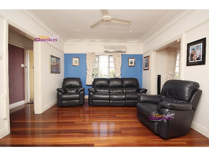 263 Rode Road, Wavell Heights QLD 4012