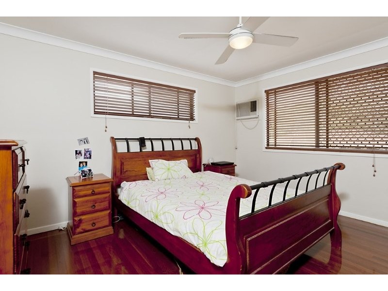 15 Whitehorse Street, Carseldine QLD 4034