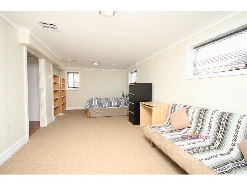 90 Cressey Street, Wavell Heights QLD 4012