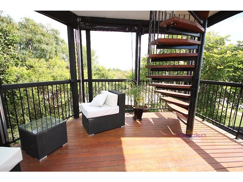 90 Cressey Street, Wavell Heights QLD 4012