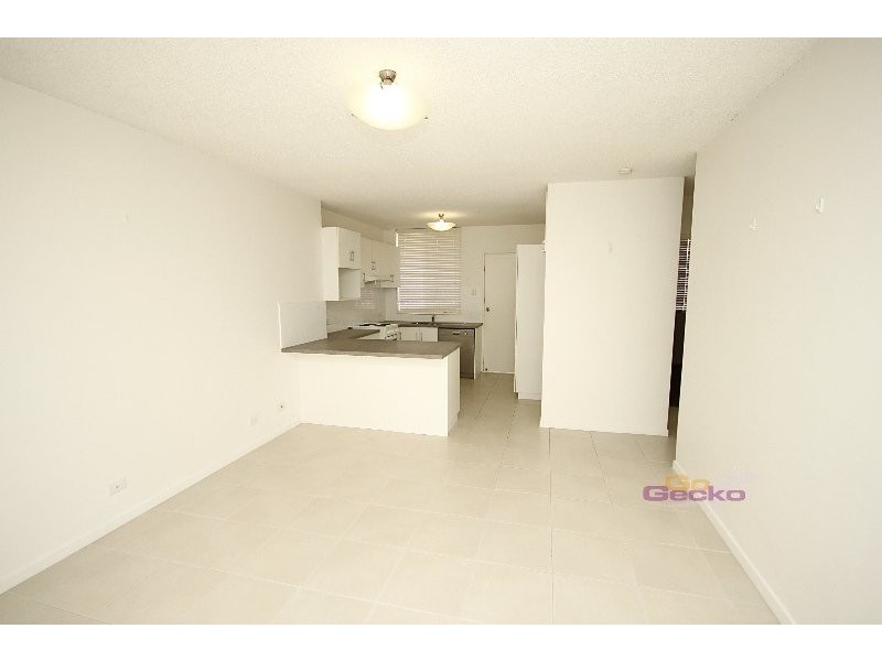 2/2 Franz Road, Clayfield QLD 4011