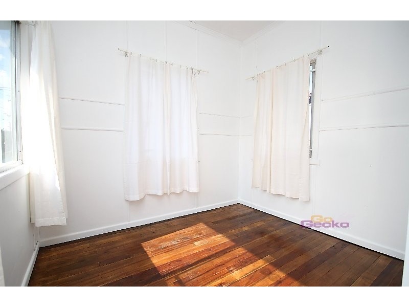 22 Parker Avenue, Northgate QLD 4013