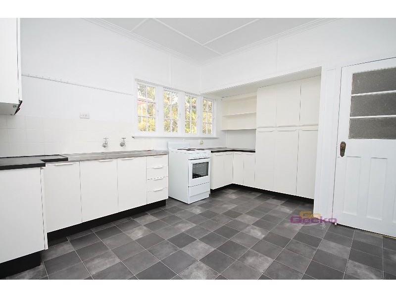 22 Parker Avenue, Northgate QLD 4013