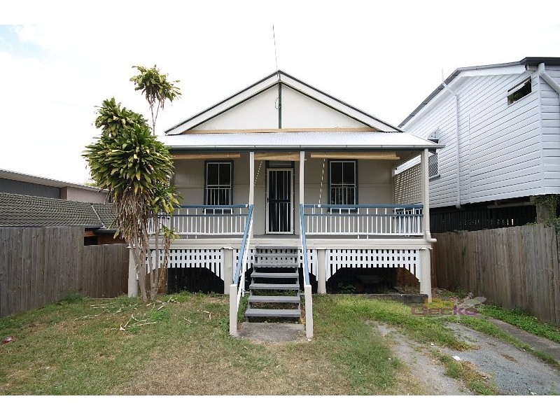 4 Murrell St, Newmarket QLD 4051