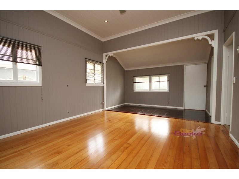 4 Murrell St, Newmarket QLD 4051