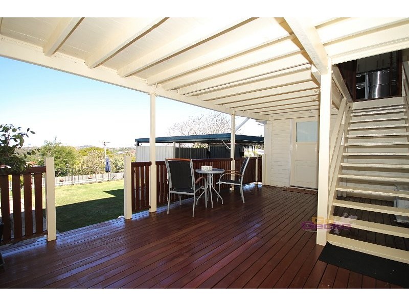 218 Rode rd, Wavell Heights QLD 4012