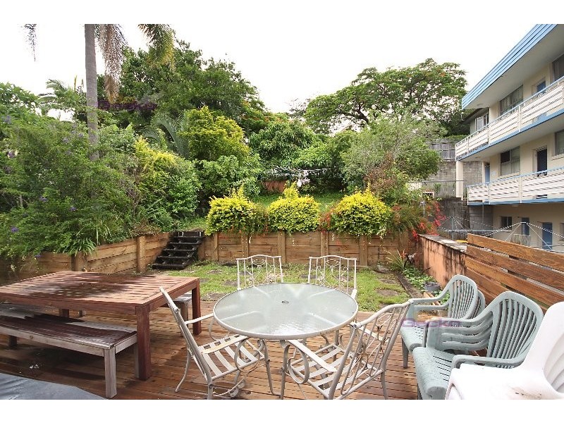 19 Cox Road, Windsor QLD 4030