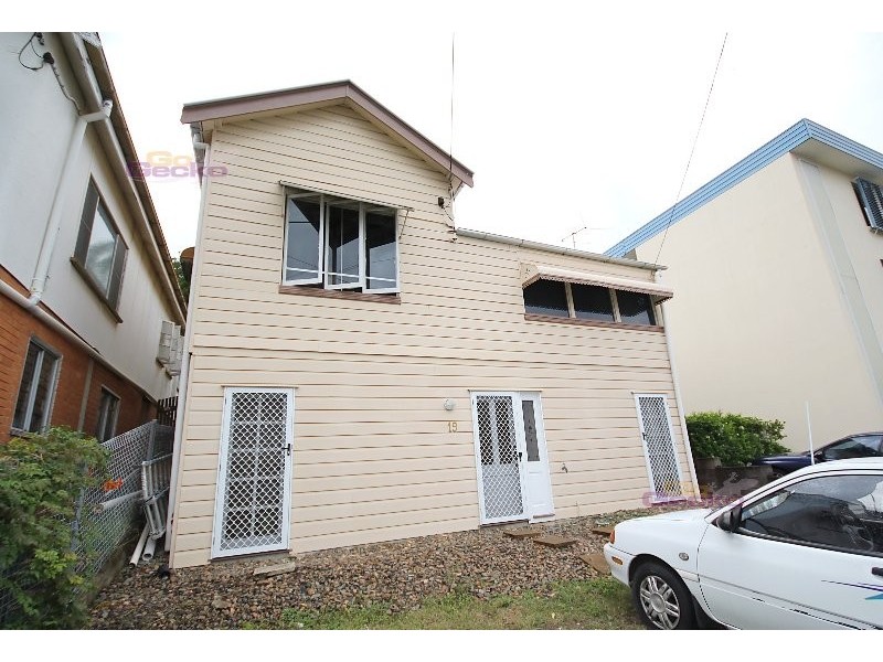 19 Cox Road, Windsor QLD 4030
