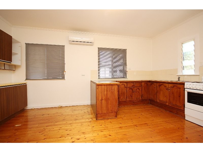 77 Beor Street, Chermside QLD 4032