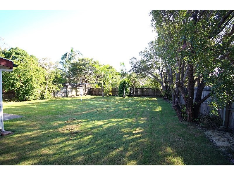 77 Beor Street, Chermside QLD 4032