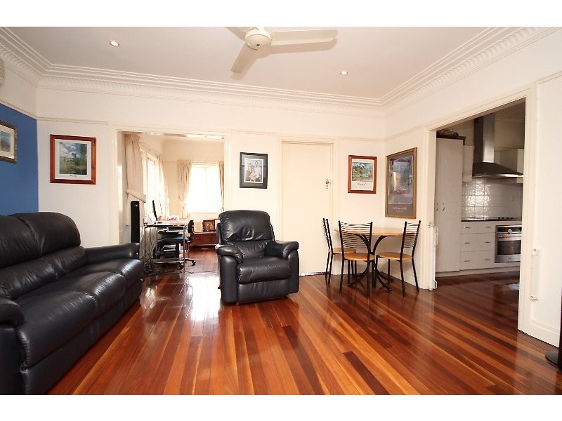 263 Rode Road, Wavell Heights QLD 4012