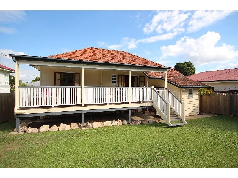 263 Rode Road, Wavell Heights QLD 4012