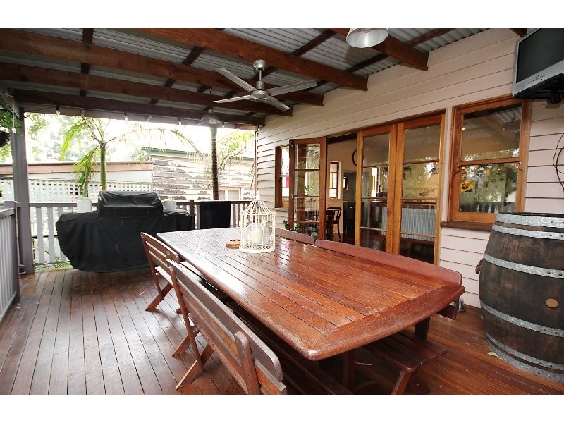 30 Castle Street, Kedron QLD 4031