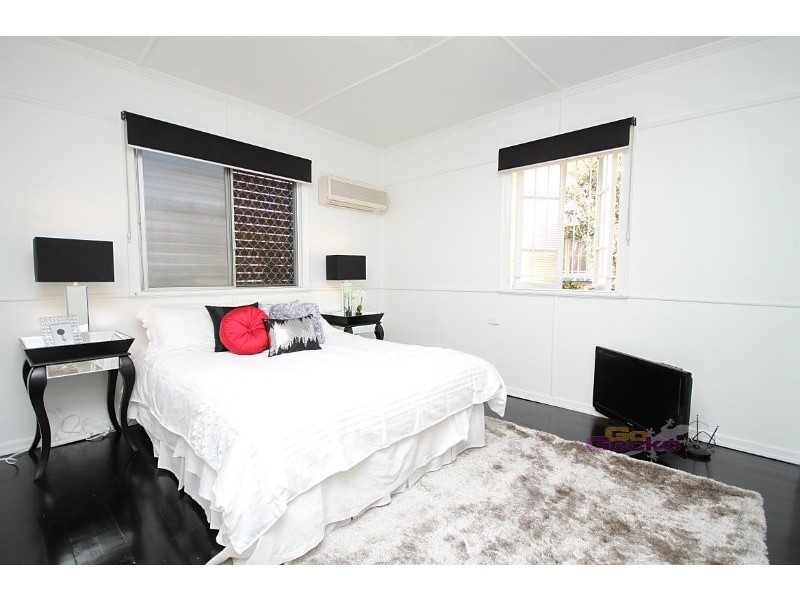 76 Oates Pde, Northgate QLD 4013