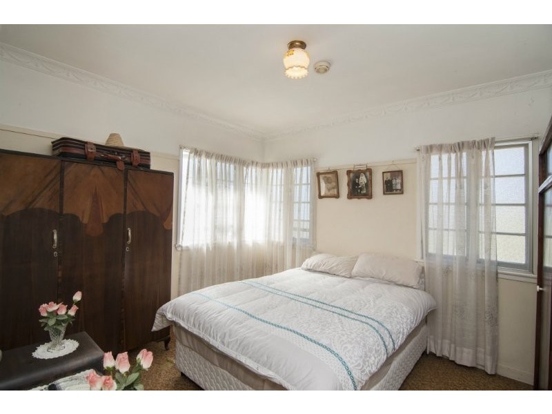 68 Nielson St, Chermside QLD 4032