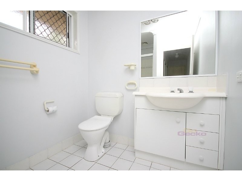 4 Penleigh Close, Boondall QLD 4034