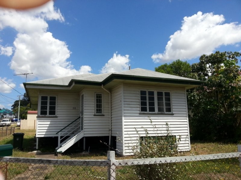 20 Esdale St, Wavell Heights QLD 4012