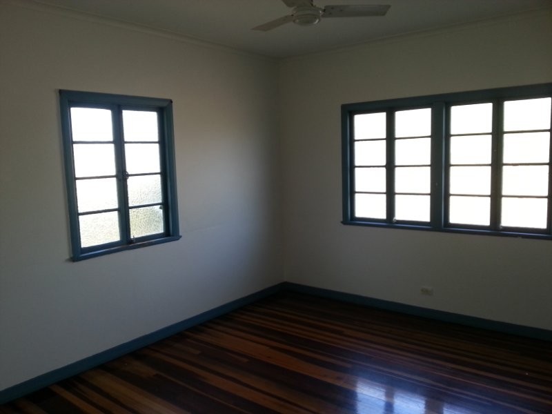 20 Esdale St, Wavell Heights QLD 4012