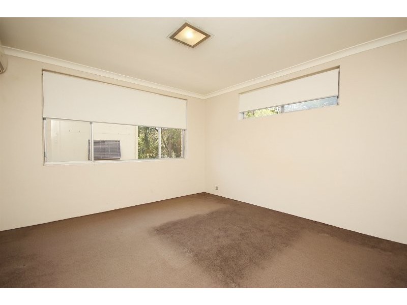 3/22 Holland Street, Toowong QLD 4066