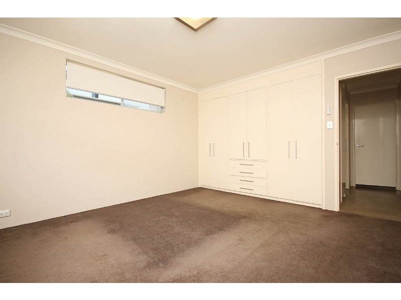 3/22 Holland Street, Toowong QLD 4066