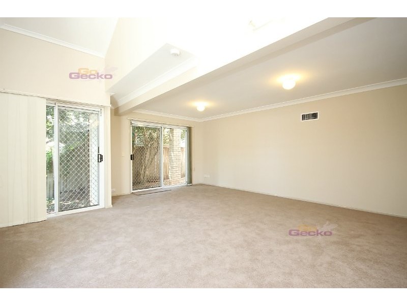 1/69 Sixth Avenue, Windsor QLD 4030