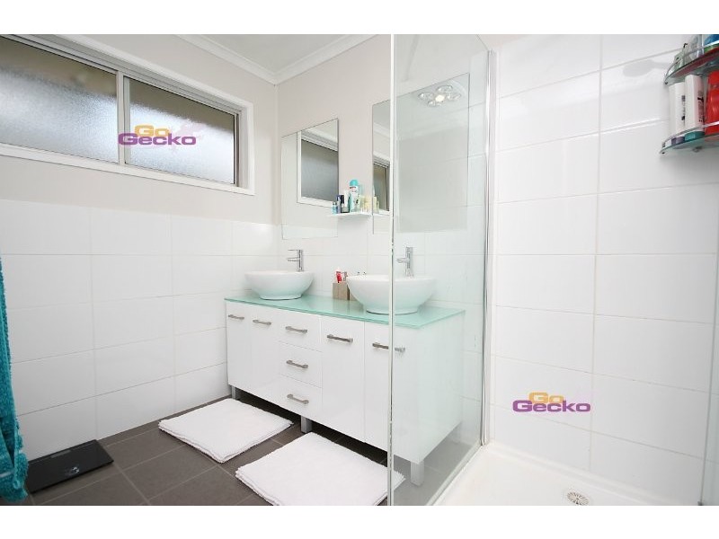 28 Glenore Street, Mitchelton QLD 4053