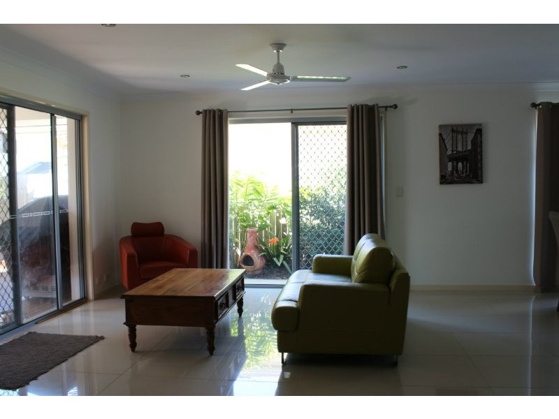 16 Azahar Street, Carseldine QLD 4034