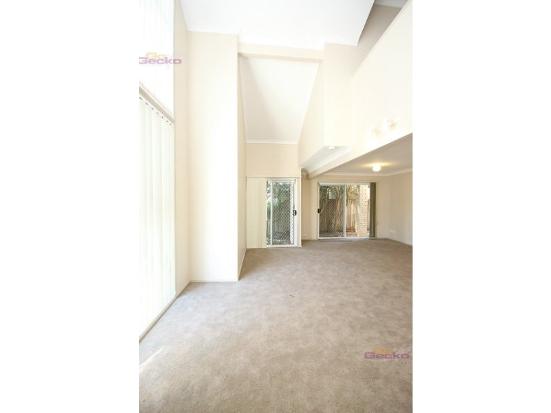 1/69 Sixth Avenue, Windsor QLD 4030