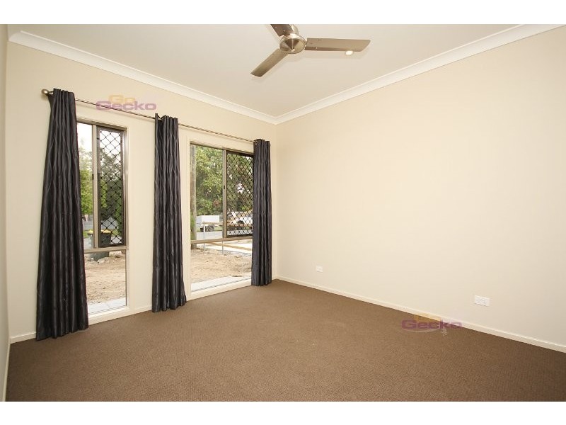 9 Station Avenue, Northgate QLD 4013