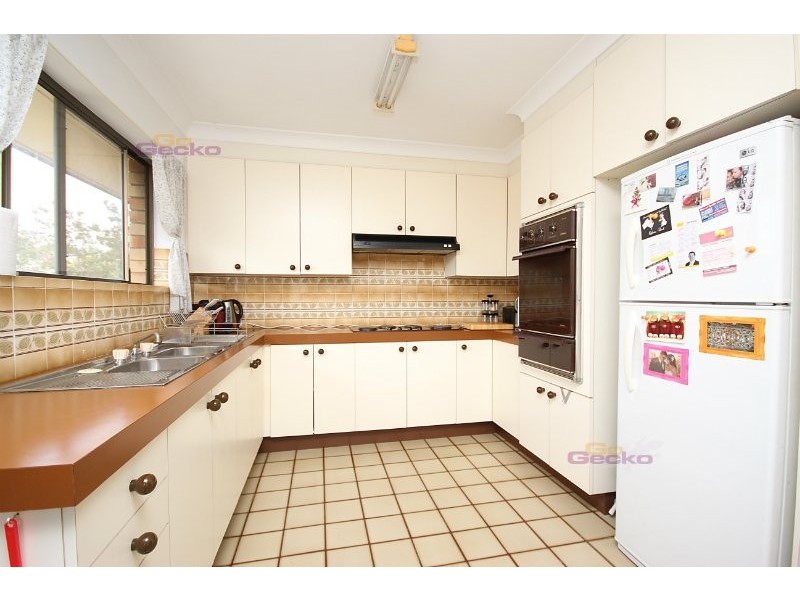 4/45 Erneton Street, Newmarket QLD 4051