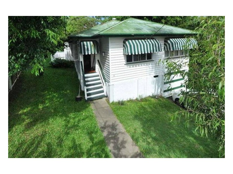 3 Cecil Road, Bardon QLD 4065