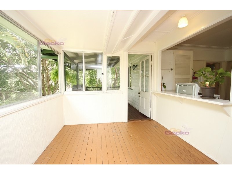 3 Cecil Road, Bardon QLD 4065