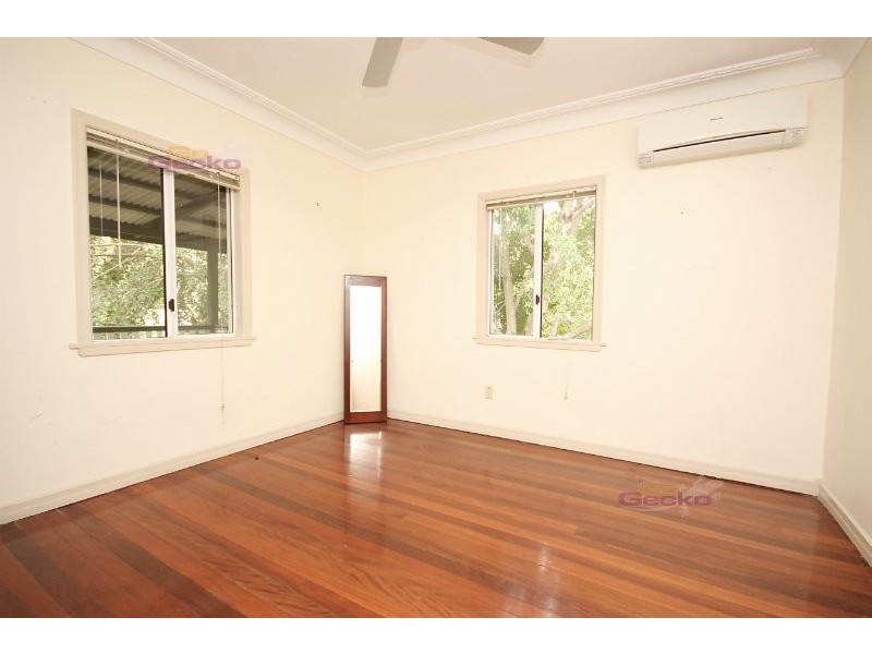 3 Cecil Road, Bardon QLD 4065