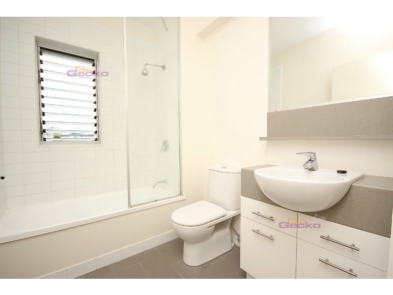 307/28 Masters Street, Teneriffe QLD 4005