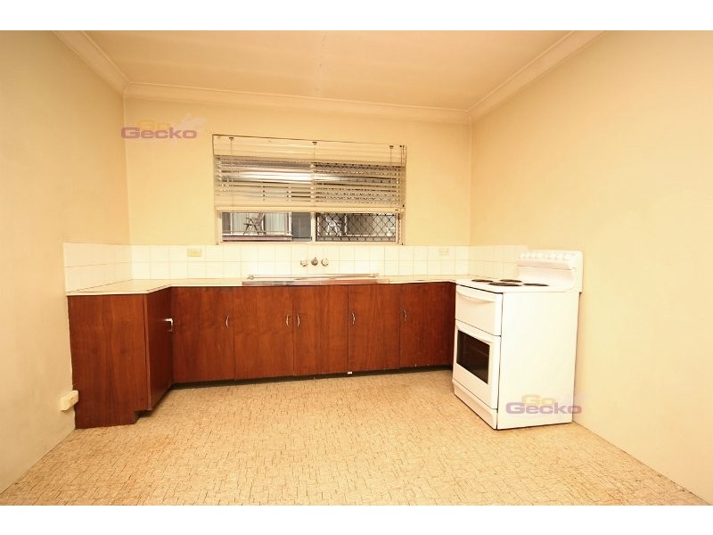 2/49 Erneton Street, Newmarket QLD 4051