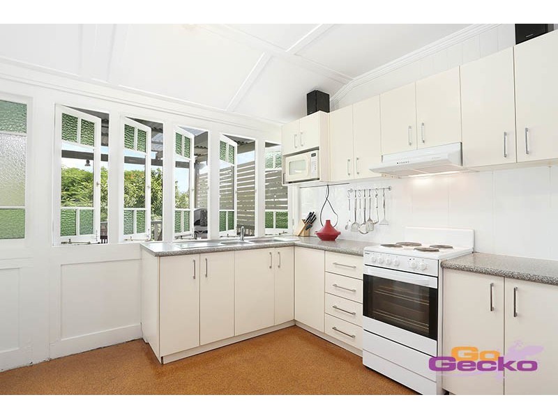 290A Ferguson Road, Seven Hills QLD 4170