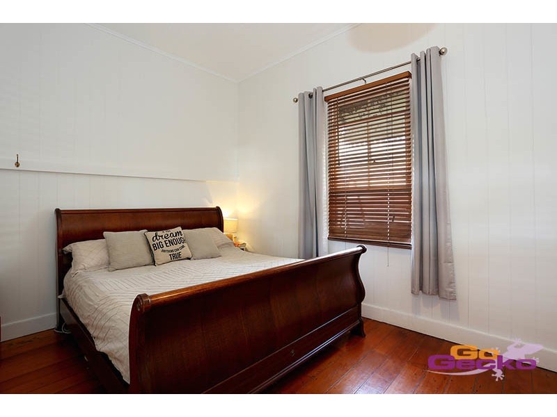 290A Ferguson Road, Seven Hills QLD 4170