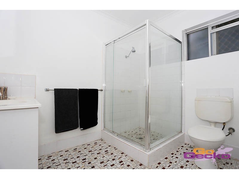 2/21 Wellington Street, Coorparoo QLD 4151