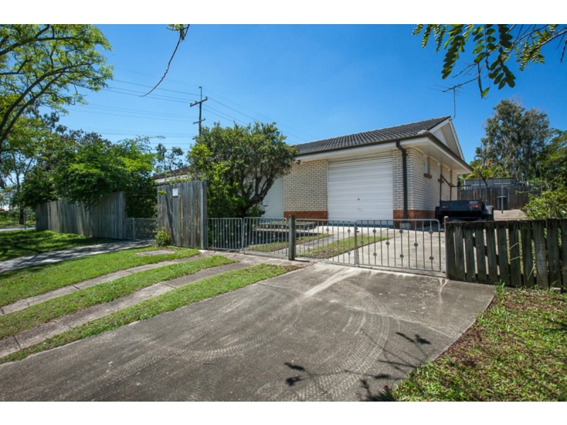 1524 Creek Road, Carina QLD 4152