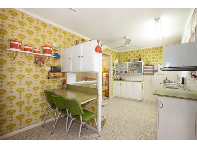 1524 Creek Road, Carina QLD 4152