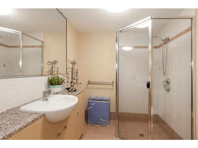 19/81 Annerley Road, Woolloongabba QLD 4102